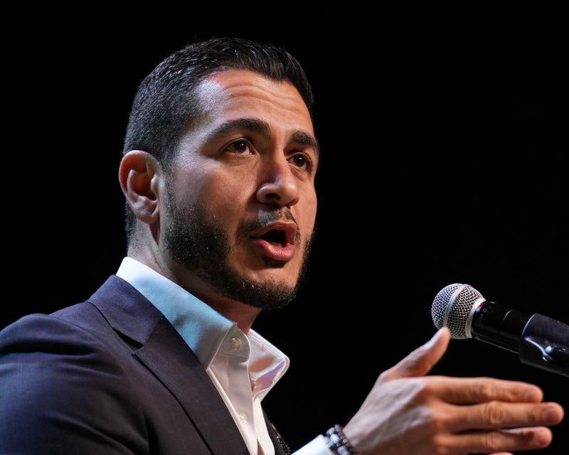 El-Sayed Holds Narrow Lead in Michigan Senate Primary