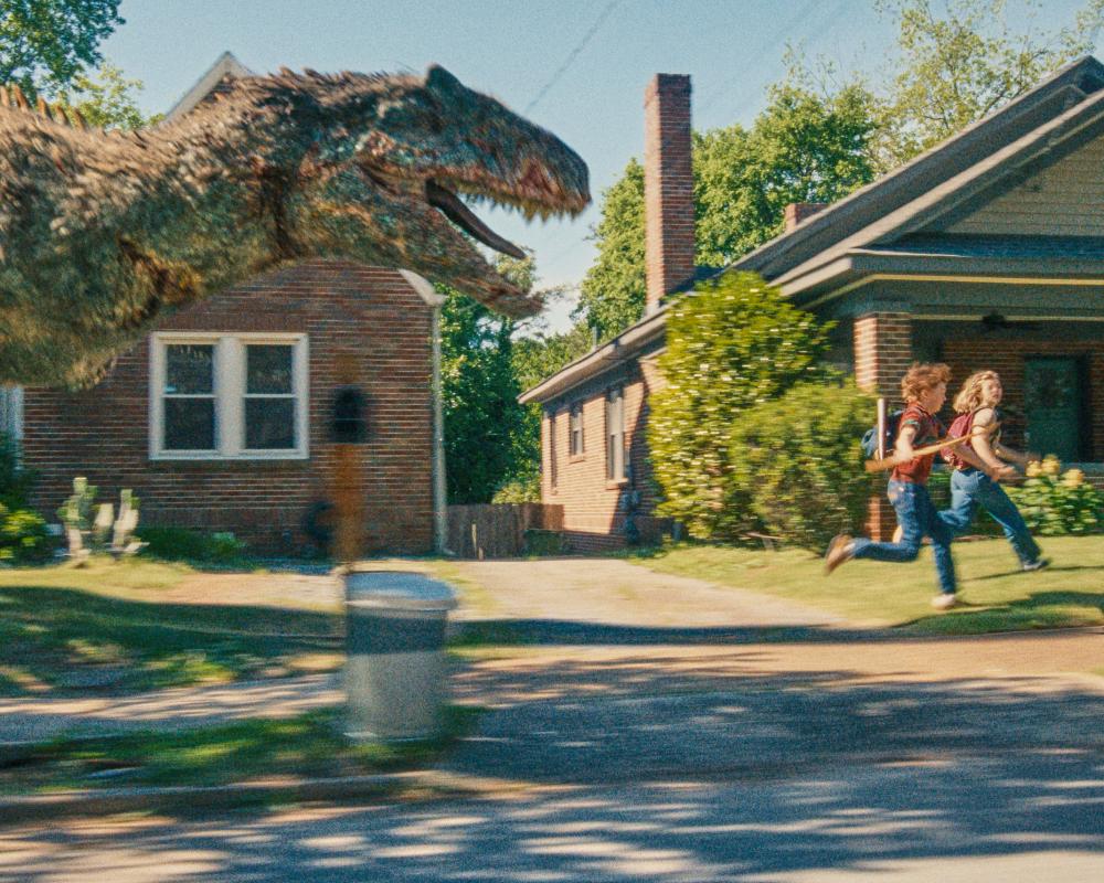 The End of Oak Street Review: Suburban Dino-Romp Fails to Impress