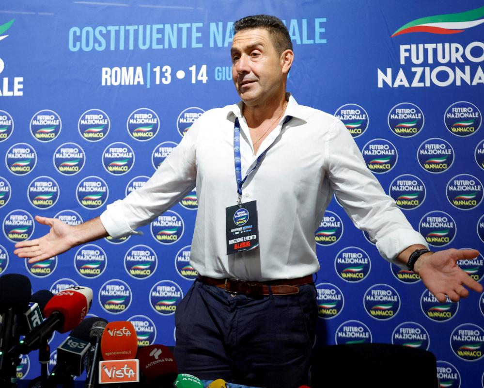 Roberto Vannacci Rises as Italian Far-Right Challenge to Meloni