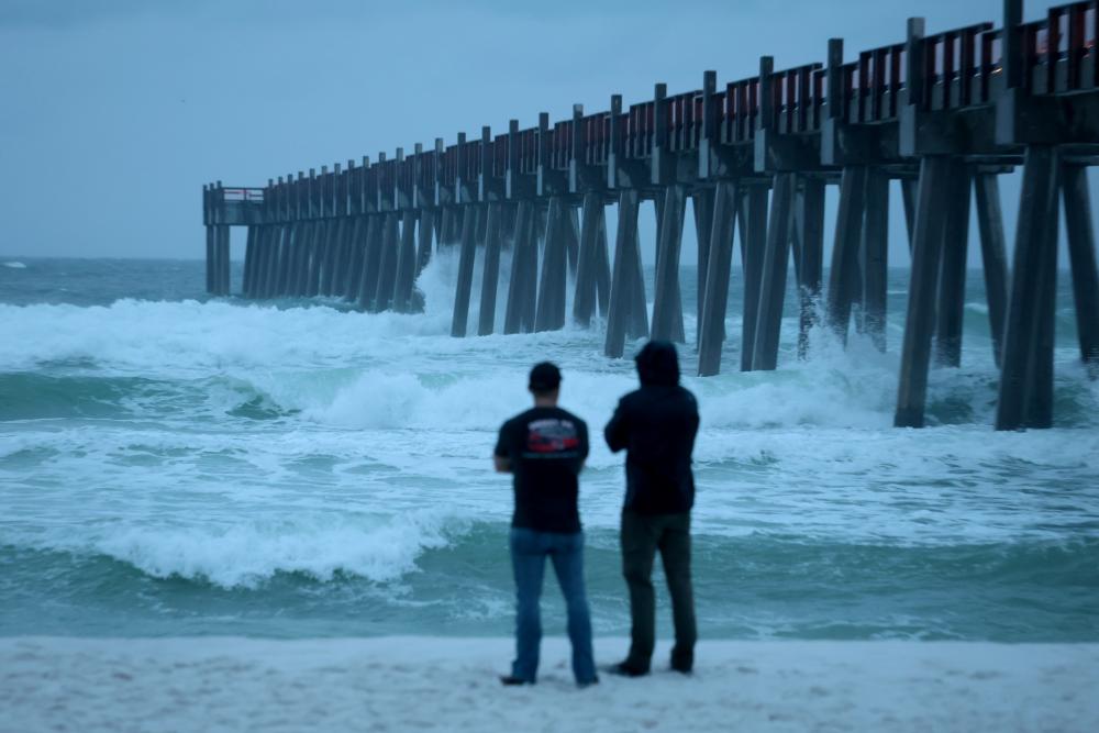 Hurricane Isaias Category 3 Storm Threatens Gulf Coast Power