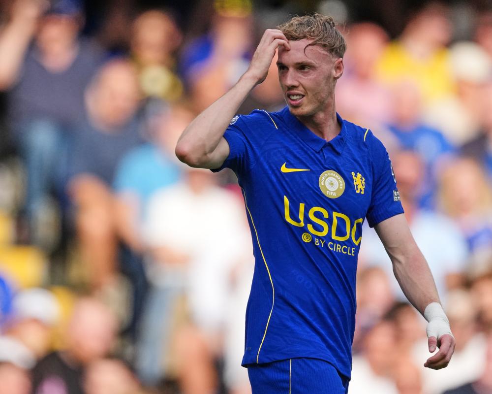 Cole Palmer Committed to England, Says Chelsea Boss Xabi Alonso