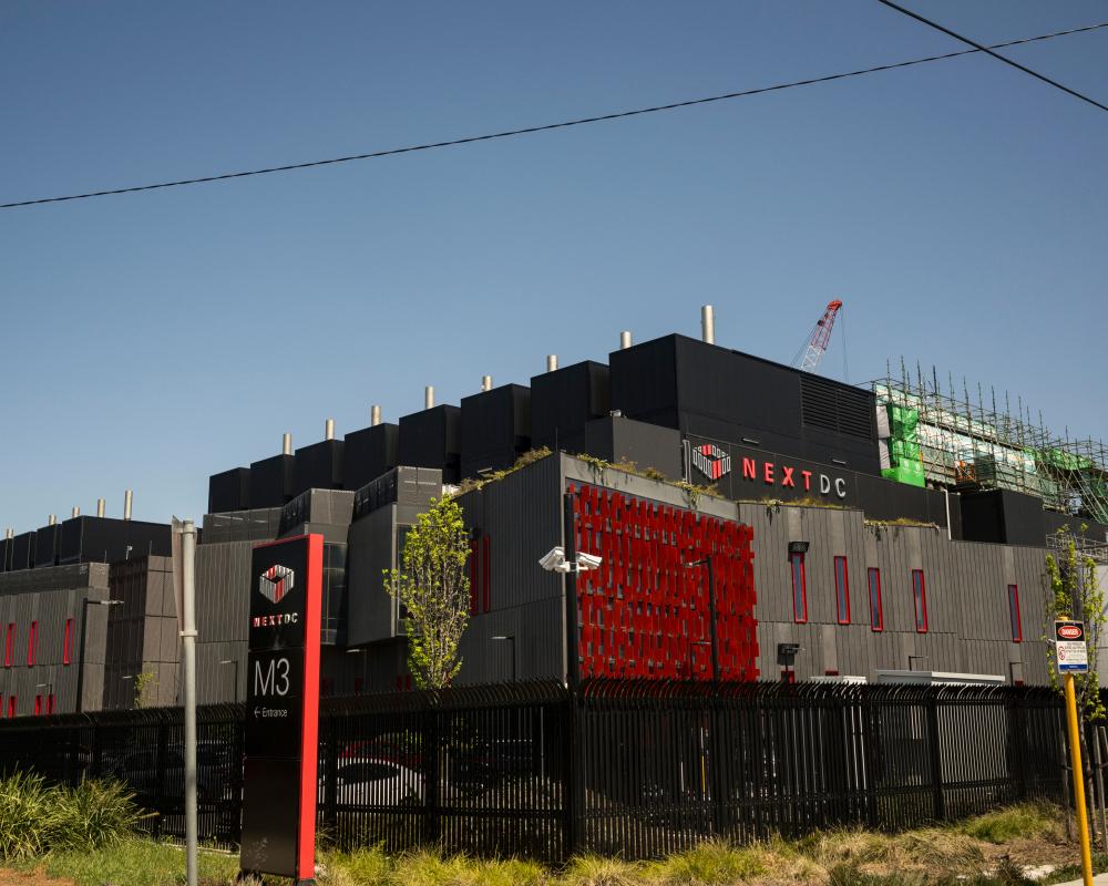 NextDC Shares Dive as Melbourne Datacentre Expansion Delayed