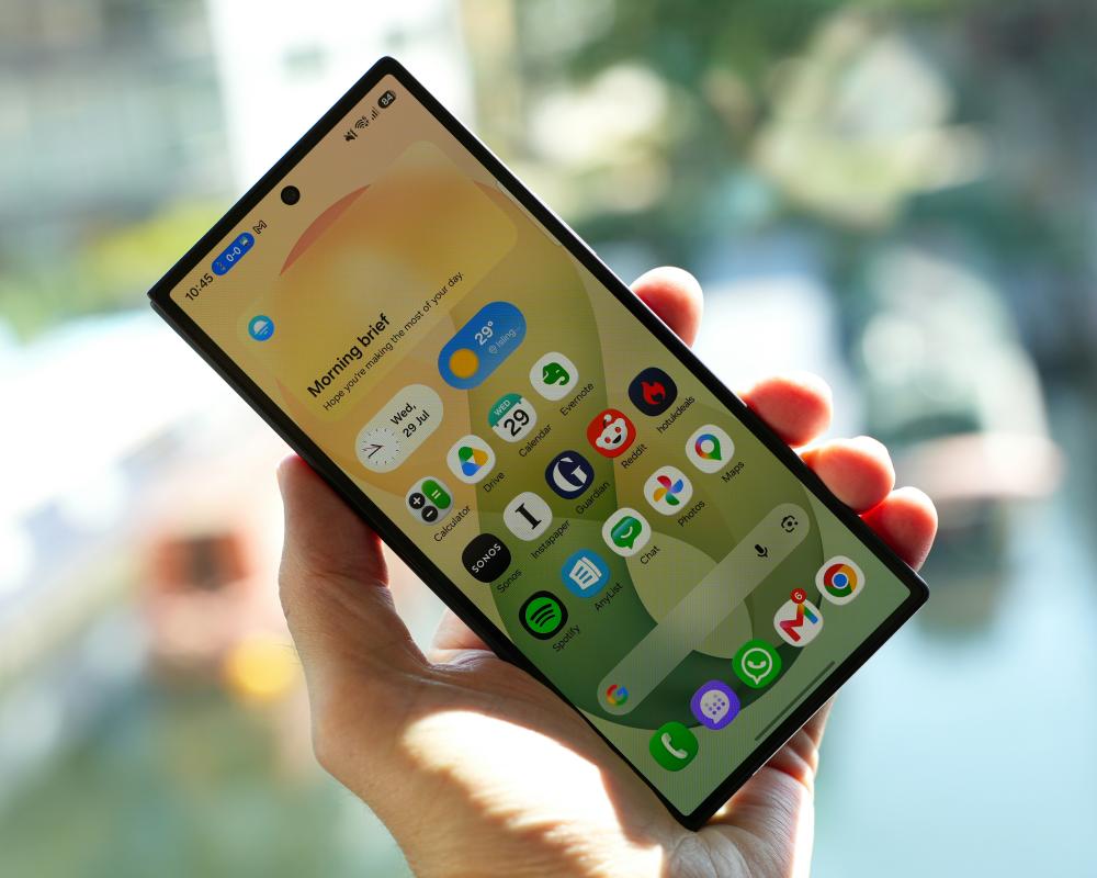 Samsung Galaxy Z Fold 8 Ultra Review: Top Folding Android Phone
