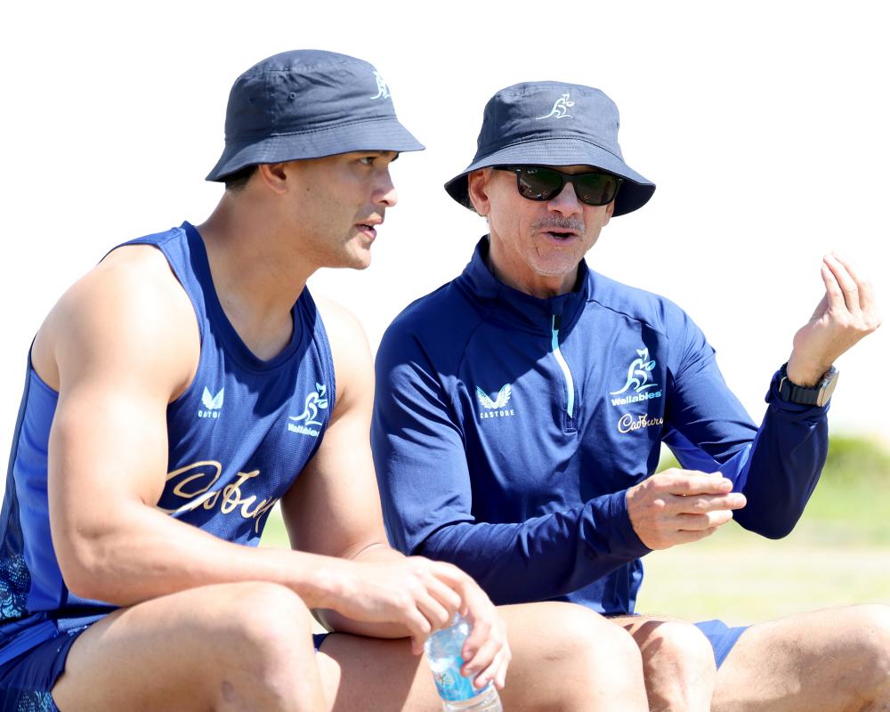 Wallabies Heat Test: Les Kiss Era Starts in Sweltering Japan