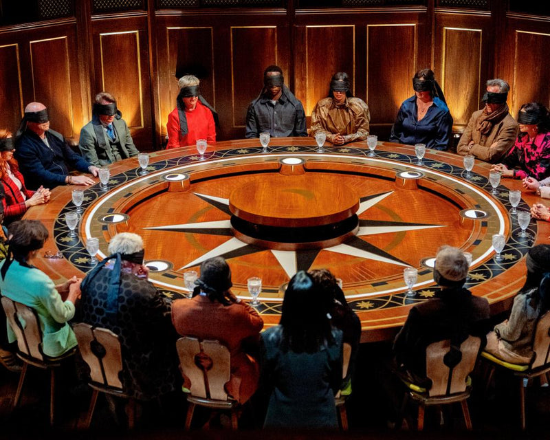 Round Table Riddle: Can You Solve the Treacherous Puzzle