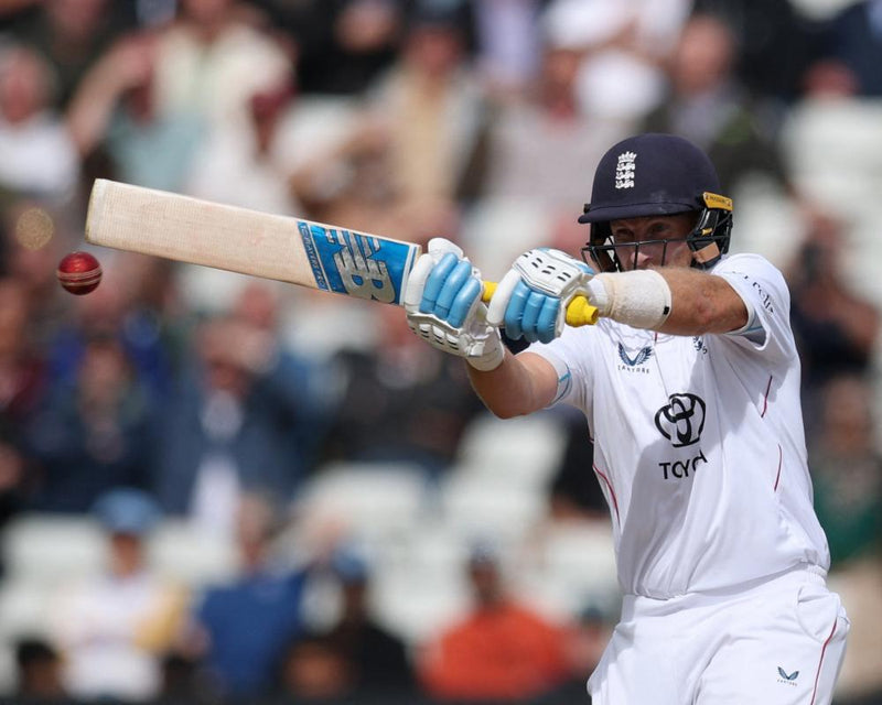 Joe Root Guides England to Series Sweep Despite Pakistan Scare