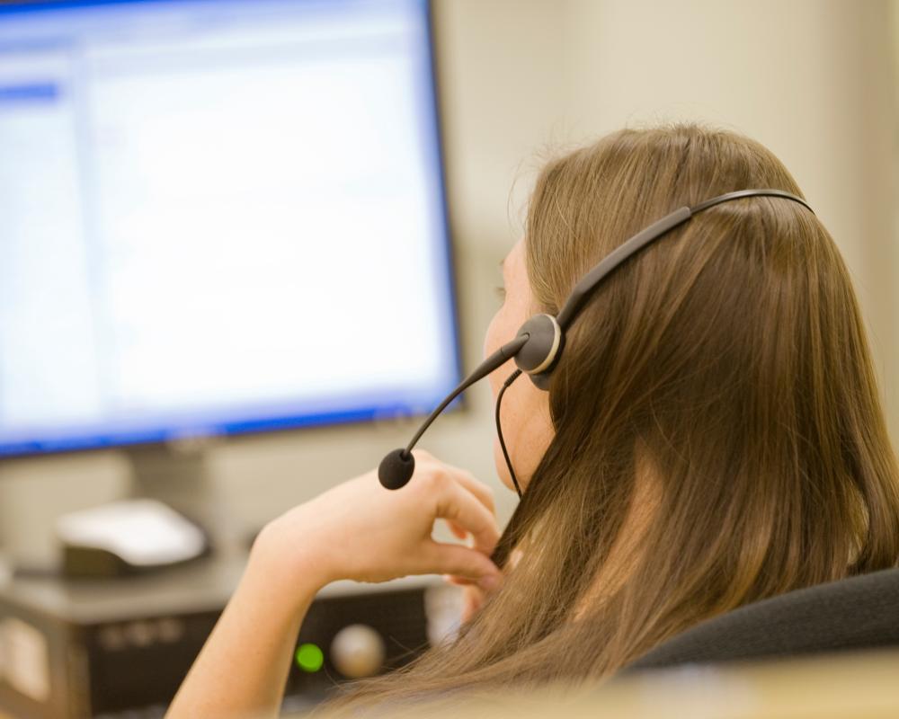 Co-op Legal Services Uses AI to Rate Worker Phone Calls