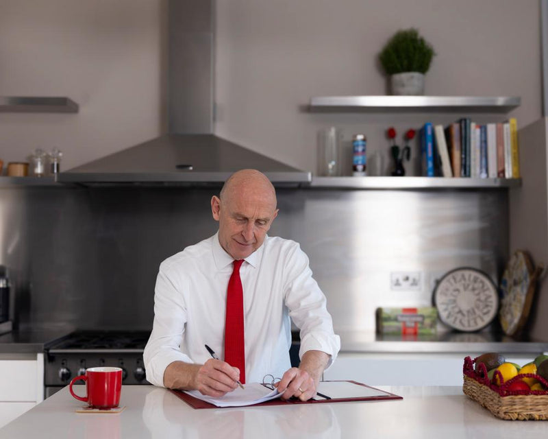 UK Chancellor Targets Cost of Living in First Budget