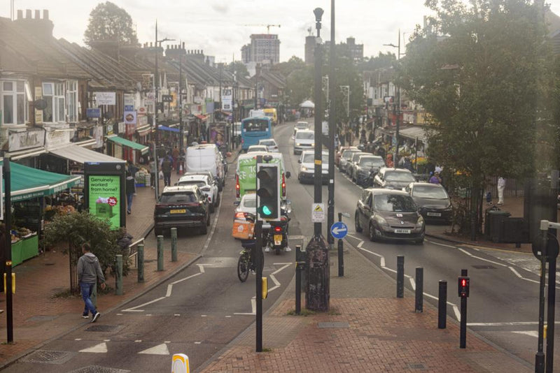 Luton No-Go Zones Claim: White Residents Feel Safe in Town