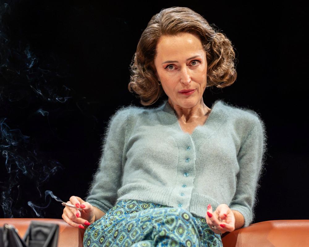 Gillian Anderson and Billy Crudup Shine in Virginia Woolf West End