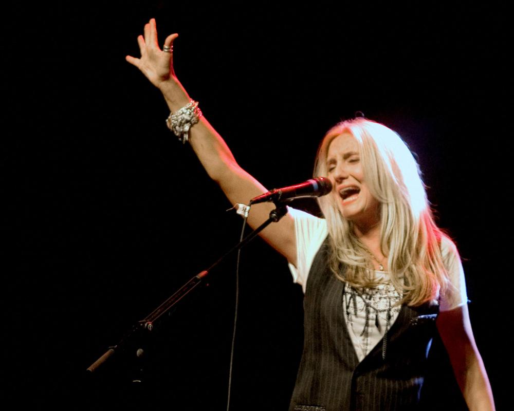 Sass Jordan, Canadian Rock Singer-Songwriter, Dies at 65