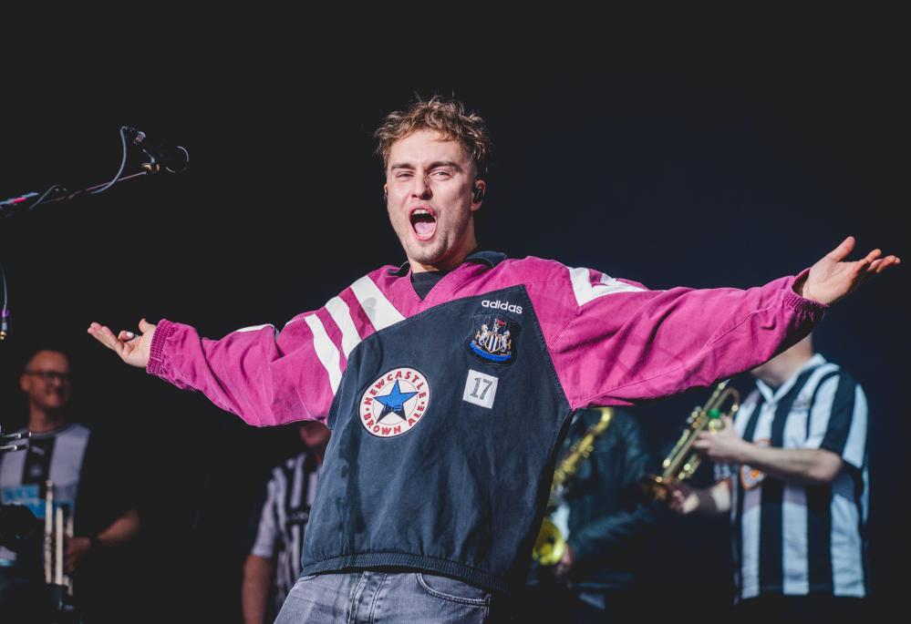 Sam Fender Promises Lower Ticket Prices for 2027 Tour