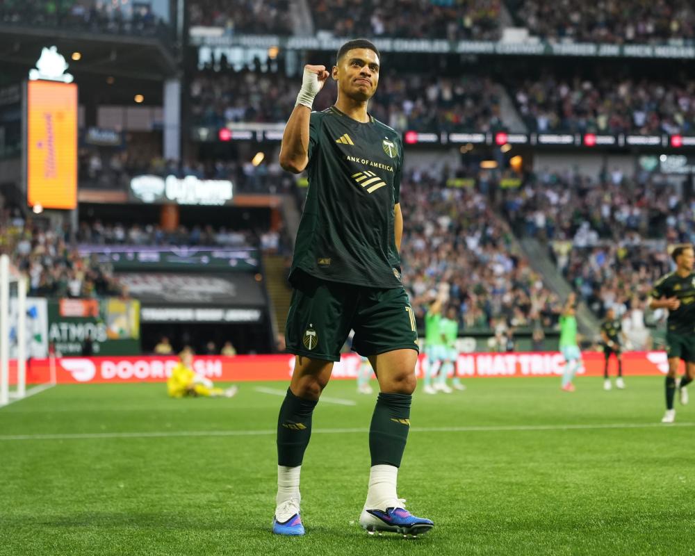 Rangers Sign Kevin Kelsy: Record Deal for Portland Timbers Striker