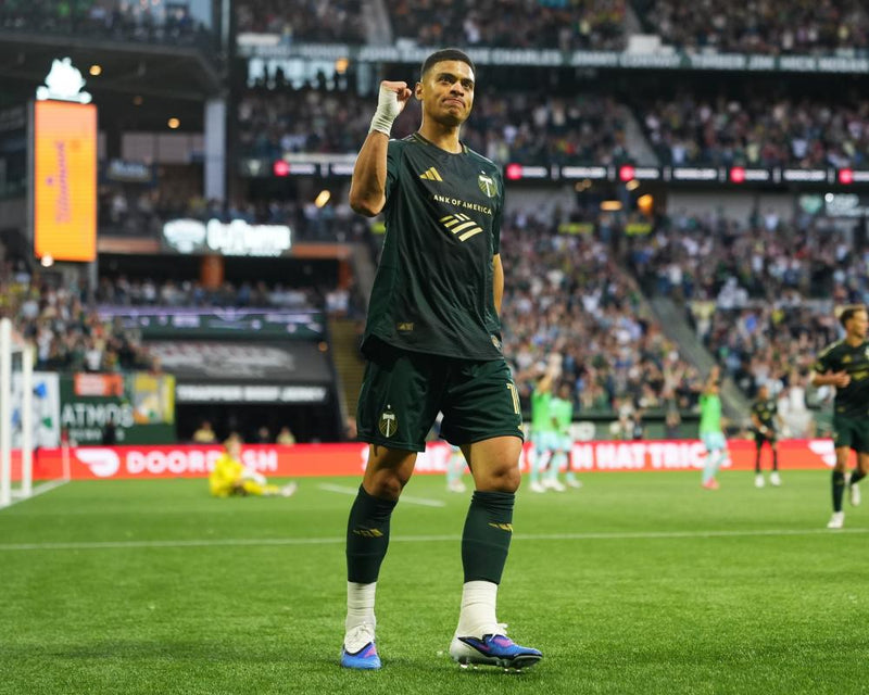 Rangers Sign Kevin Kelsy: Record Deal for Portland Timbers Striker