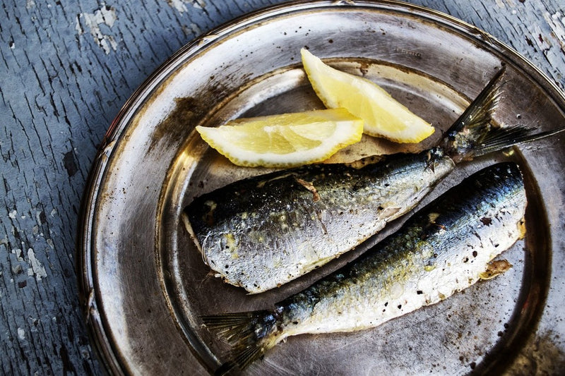 With summer come the best sardines: five ways to prepare them and the five essential tools for cooking them - Grand Goldman