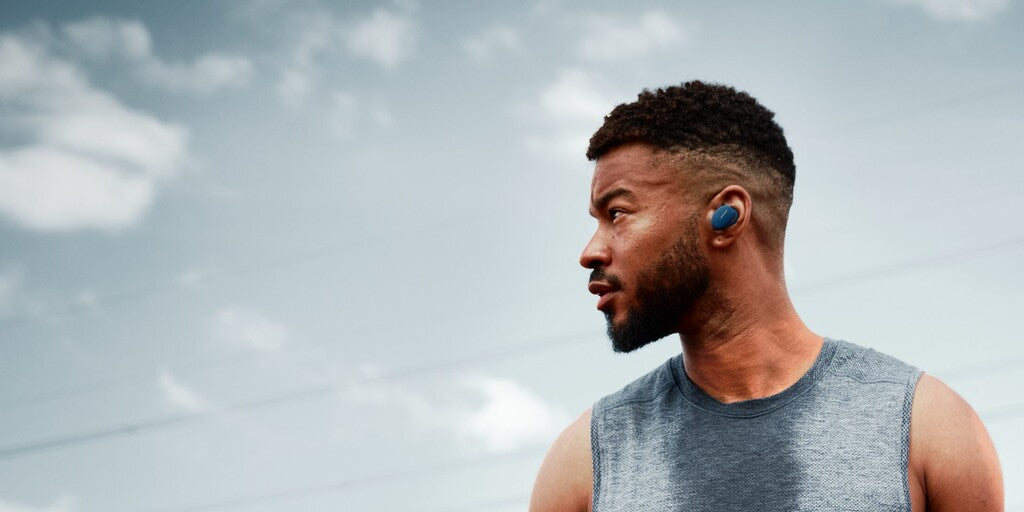 The best Black Friday deals on Bluetooth headphones for listening to music while running - Grand Goldman