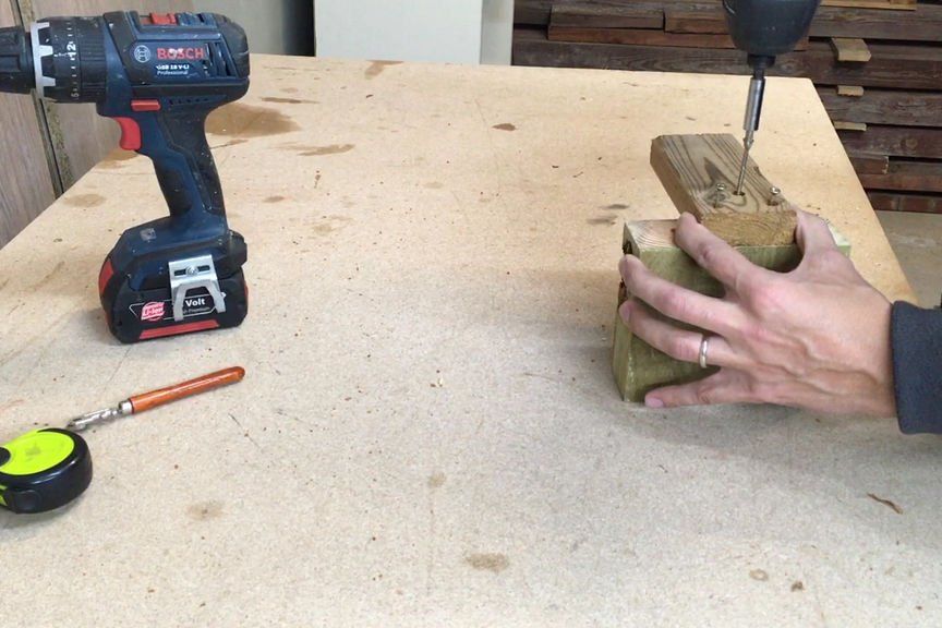 Cut a Glass Bottle with Water - grandgoldman.com