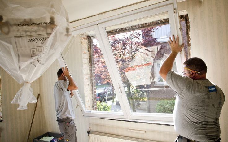 How to install a PVC window - grandgoldman.com