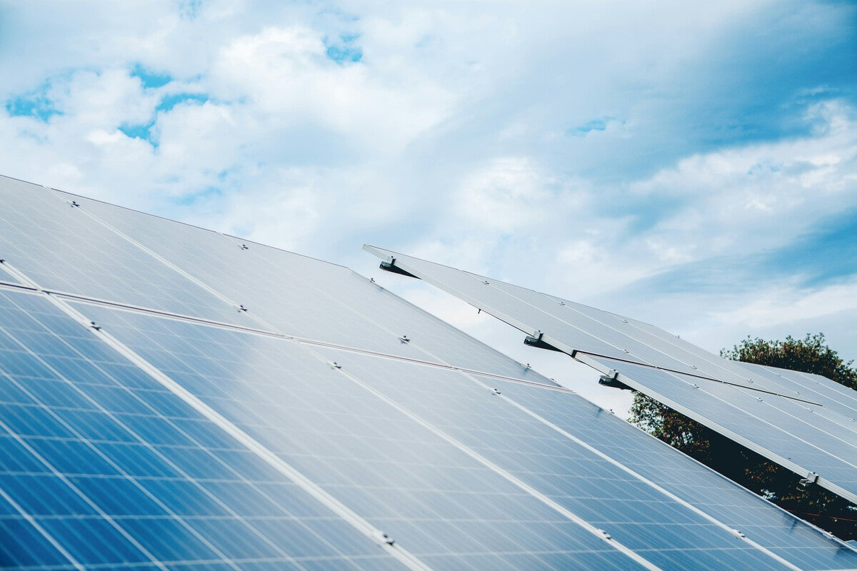 Spain's Solar Panel Waste Challenge: Recycling Aging Panels