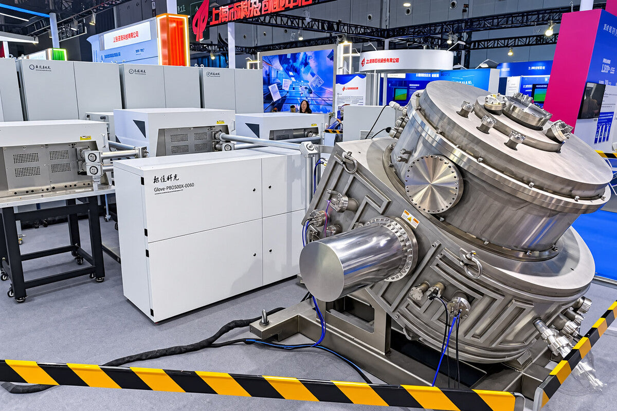 China's EUV Light Source Prototype: A Step Toward Chip Independence