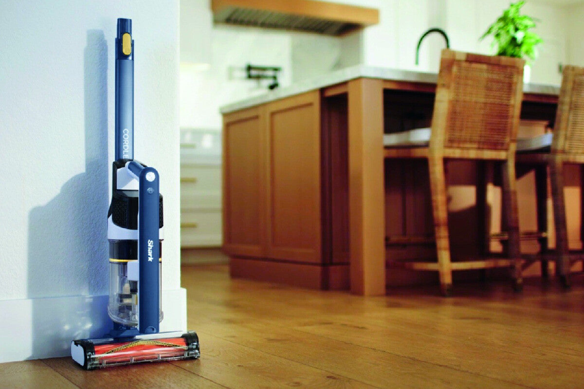 Shark Cordless Vacuum IY143HEU: Smart Floor Detection and HEPA