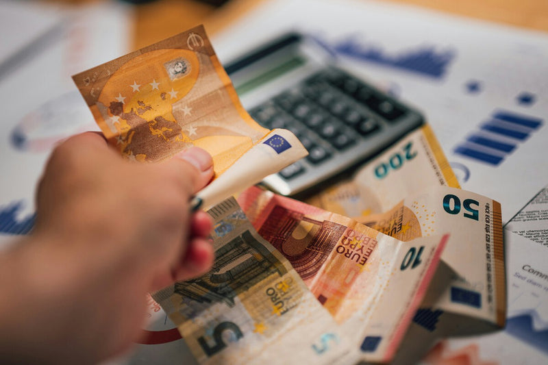 New Rule Cuts Early Retirement Pensions by Up to 400 Euros Monthly