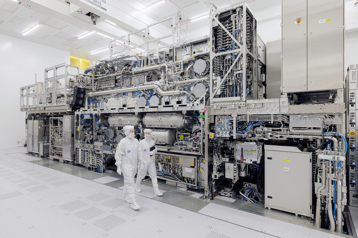 ASML and Zeiss Name Hyper-NA as Next EUV Lithography Step