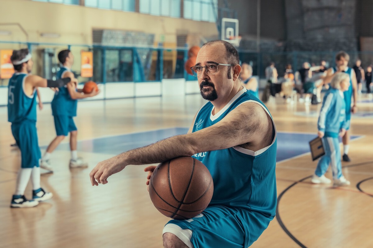 Netflix's 'Muertos S.L.' Returns for a Hilarious Final Season