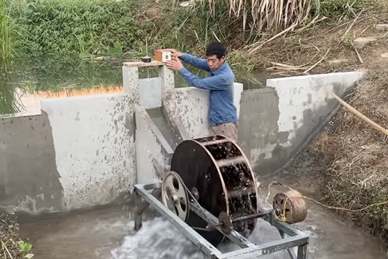 DIY Micro Hydroelectric Power Plant: Brick, Pipes, and a Turbine