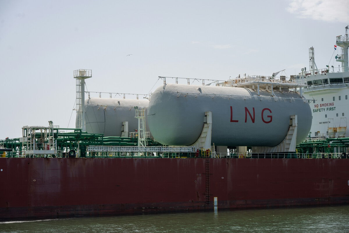 EU Gas Reserves Hit Record Low as Winter Demand Looms