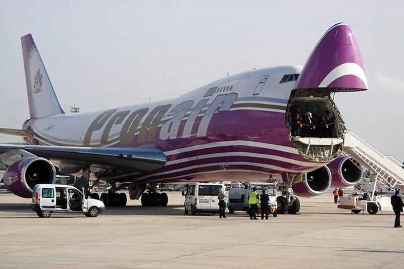 Abandoned Boeing 747 at Valencia Airport to Be Auctioned by Aena