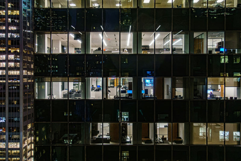 Teletrabajo Didn't Kill the Office: Why Rent Prices Are Soaring