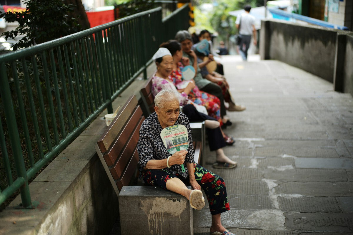 China's Rental Children Trend Tackles Elderly Loneliness