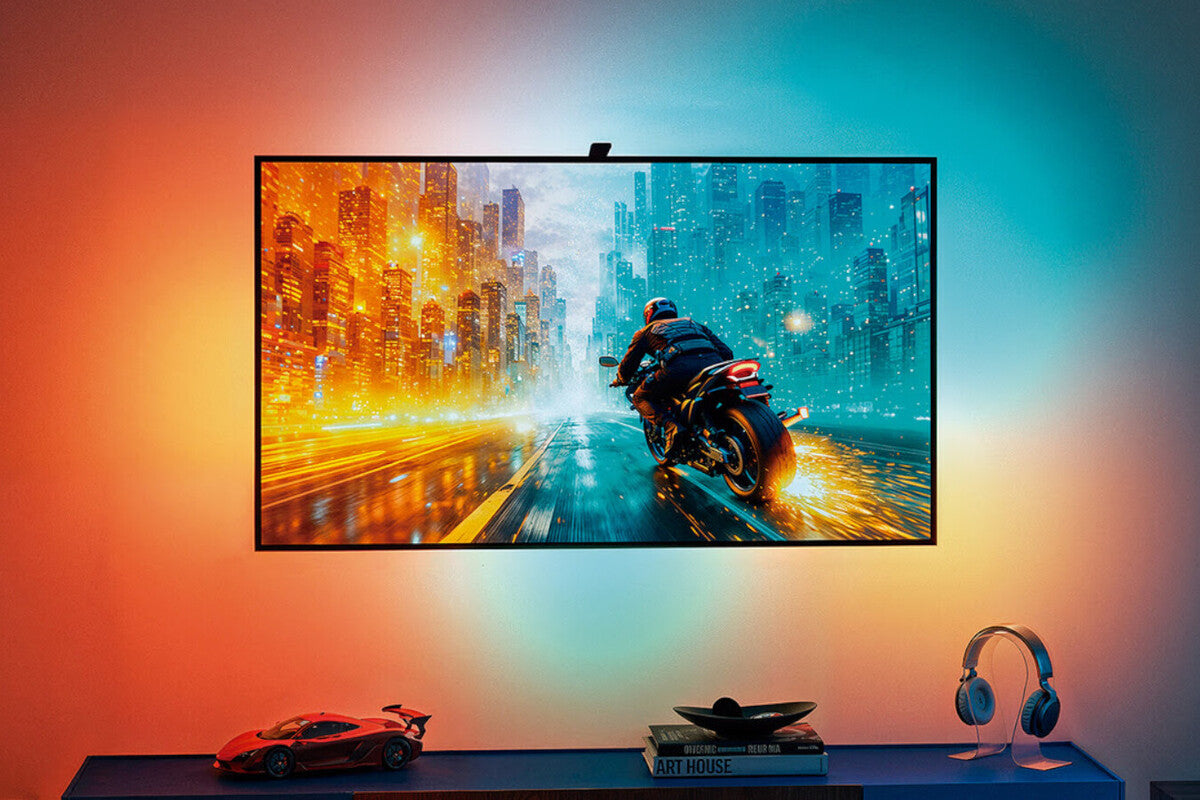 Philips Smart Lighting Kit Brings Ambilight to Any TV