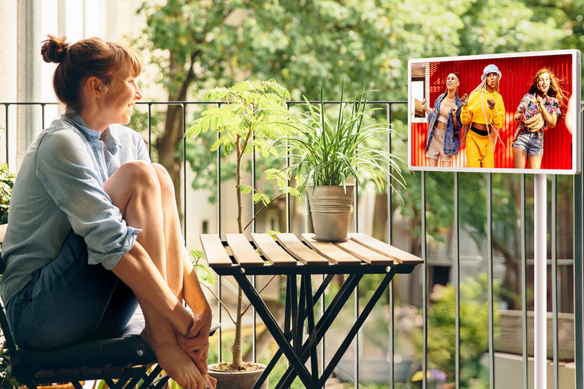 LG StandbyMe 2 Max: Portable 32-Inch 4K TV With Battery