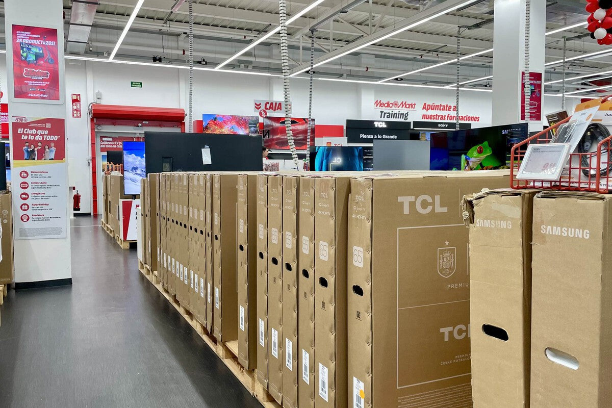 MediaMarkt Deal: TCL 65C6K Pro QD-MiniLED TV at 599 Euros