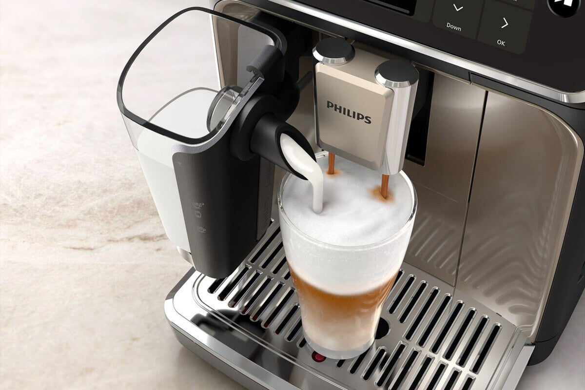 Philips 5400 LatteGo Superautomatic Coffee Machine Review and Deal