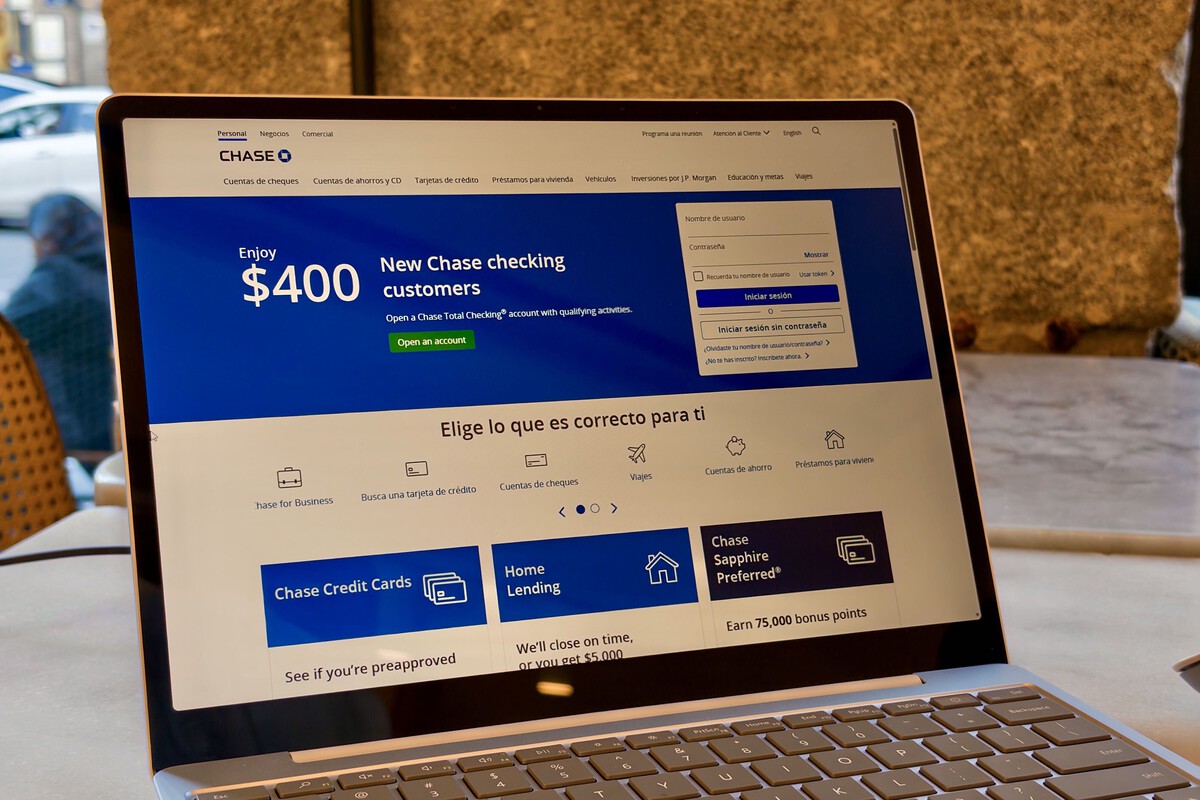 AI Agents in Banking: US Lenders Brace for the Worst as Clients Grant Access