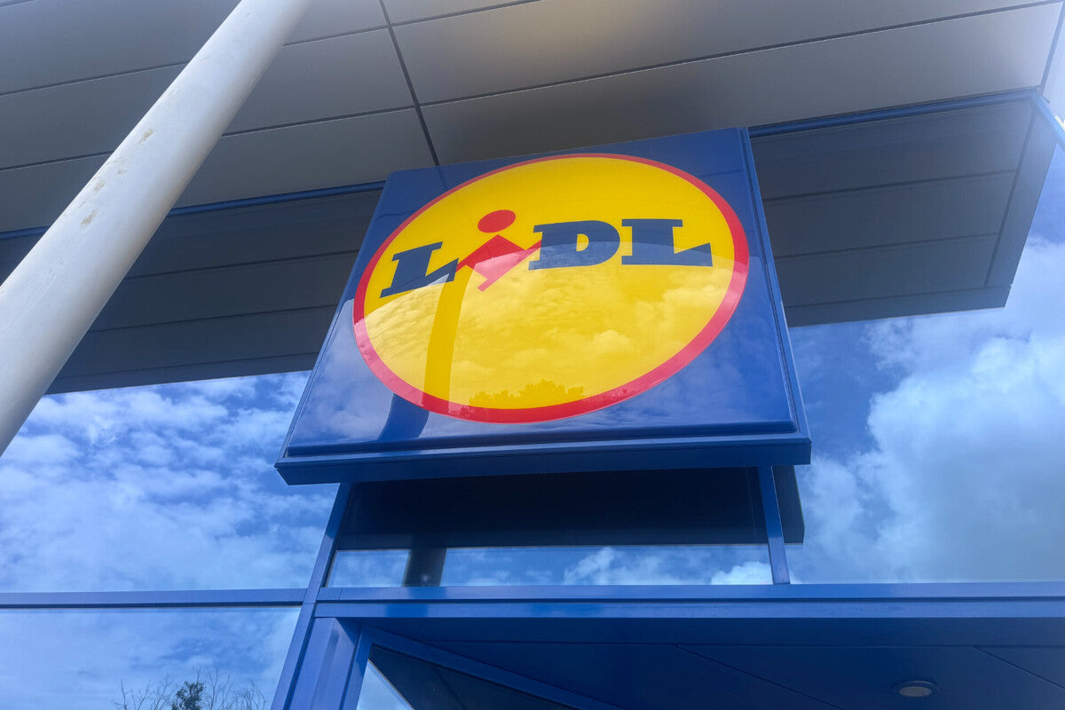 Lidl's Silvercrest Electric Shoe Dryer: Perfect for Rainy Days