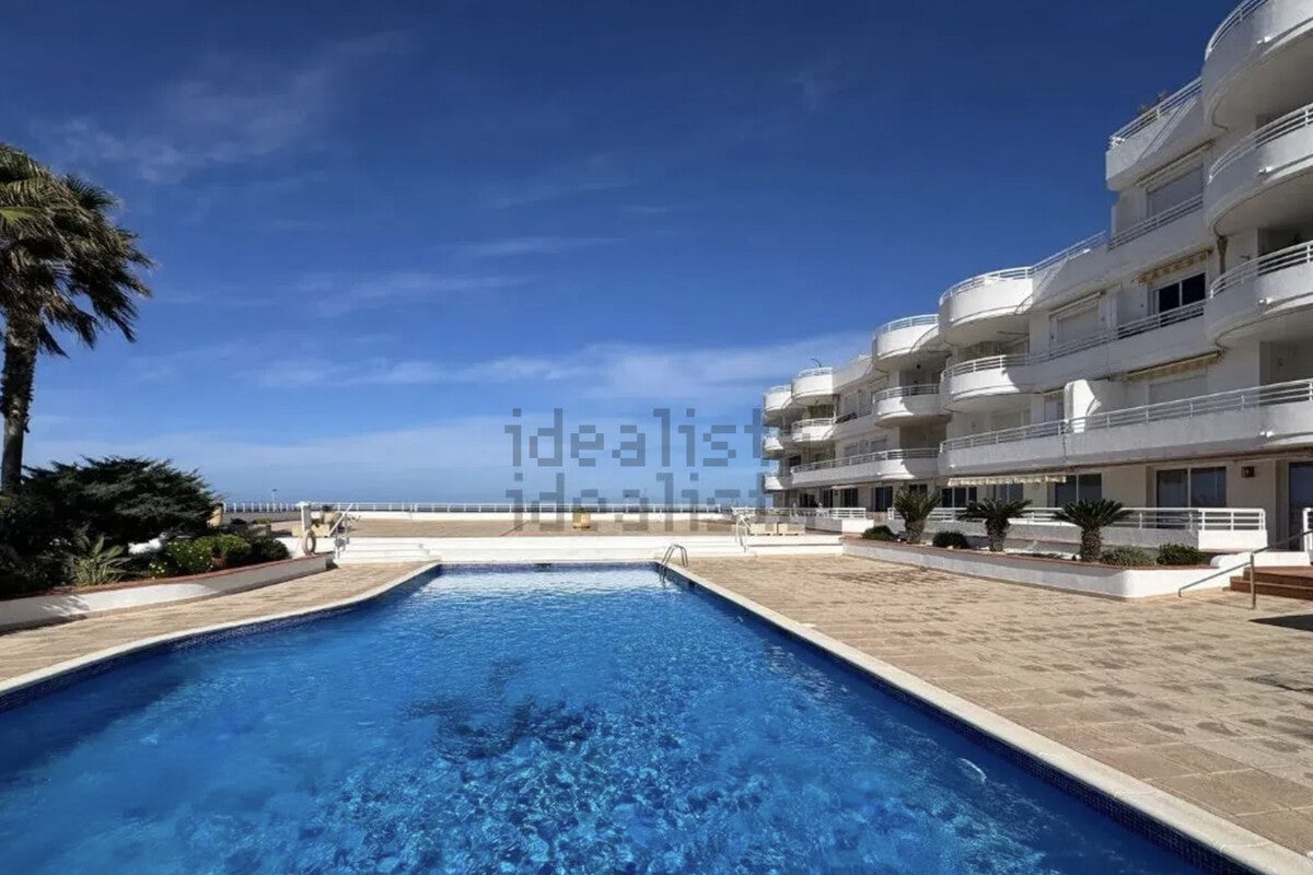 Ibiza Occupied Flat Sold at Half Price: The Risks of Buying a Squatted