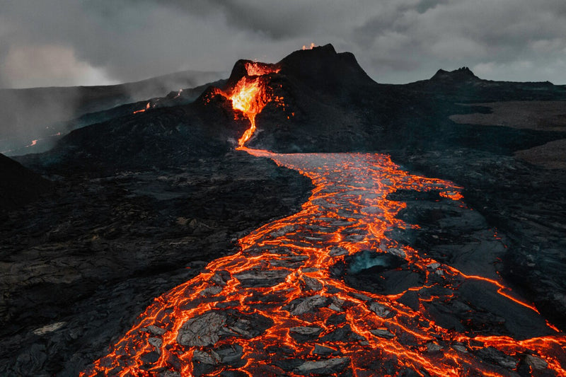 Earth's Largest Underground Ocean: New Study Explains Hidden Water