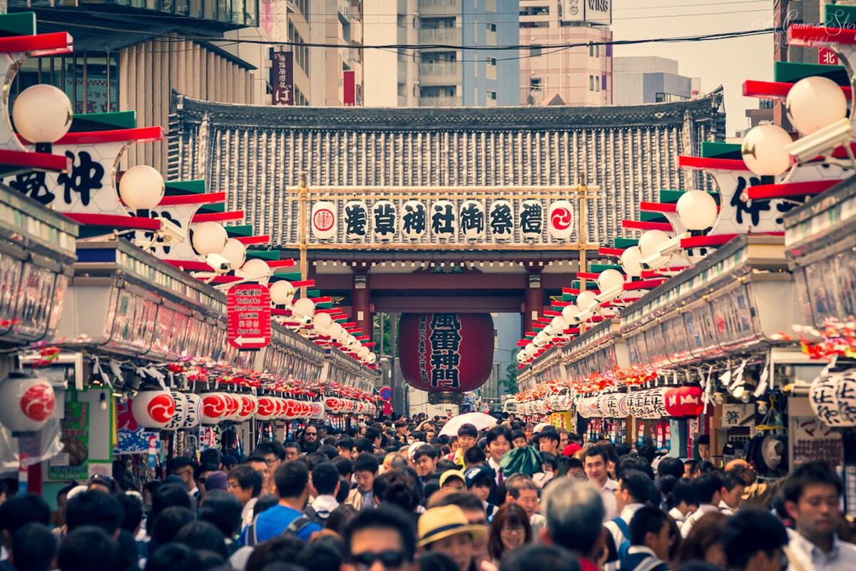 Japan's Tourism Boom: Only 17% of Japanese Hold Passports