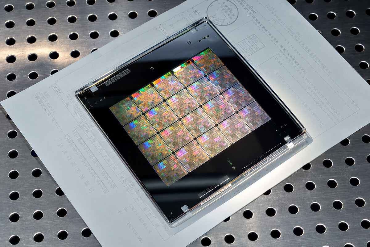 OpenAI to Buy AI Chips from Google: The Compute Race Heats