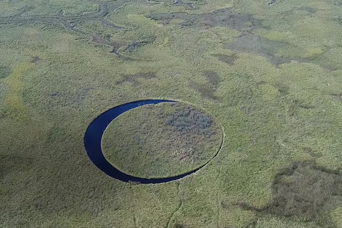 Argentina's Perfect Circular Floating Island El Ojo Explained