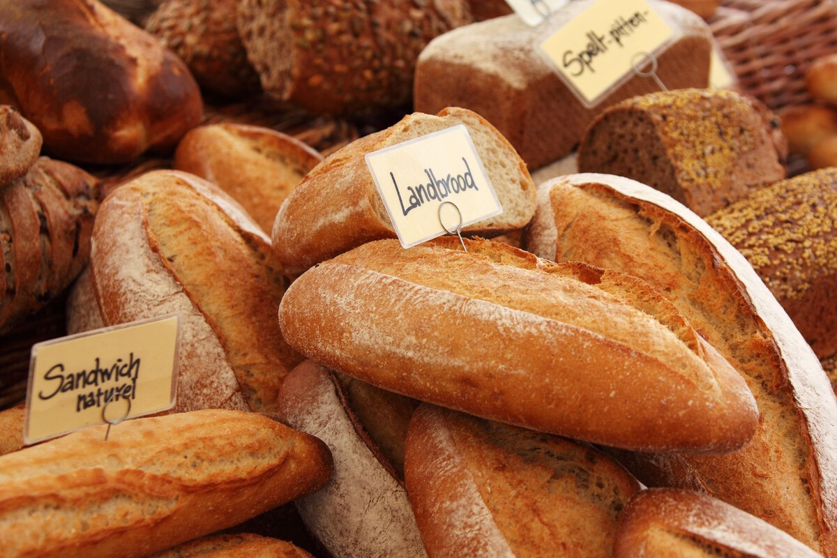 Nocebo Effect and Gluten Sensitivity: When Expectation Creates Symptoms