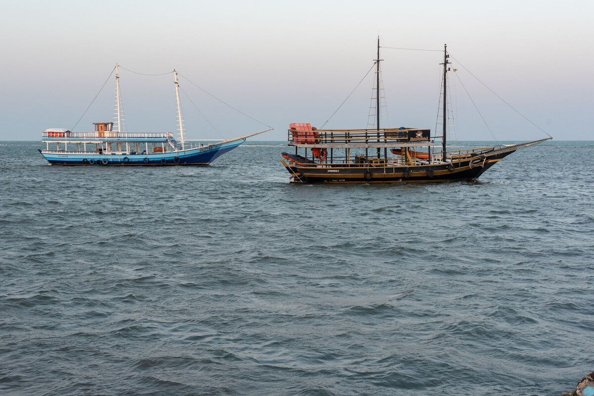 65,000 Liters of Alkaline Chemical Dumped in Ocean to Cool Earth