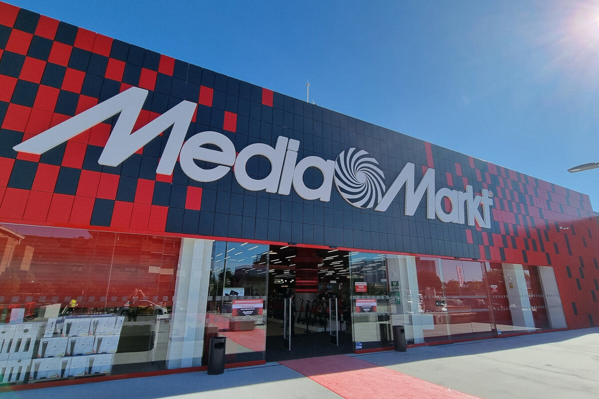 MediaMarkt Tech Deals: LG OLED TV, Kindle, and Fire TV Stick