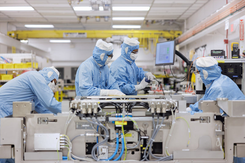 ASML CEO Warns: Squeezing China May Create a Competitor