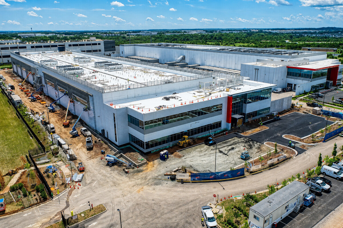 Spain Tightens Data Center Rules: 80% Renewable Energy and Water Use Regulated