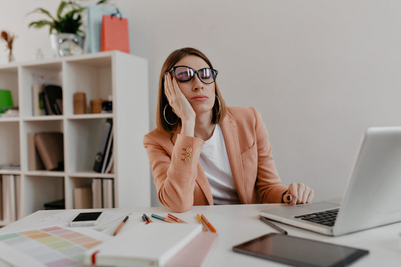 The 3 PM Slump: Why Your Brain Crashes and How to Prevent